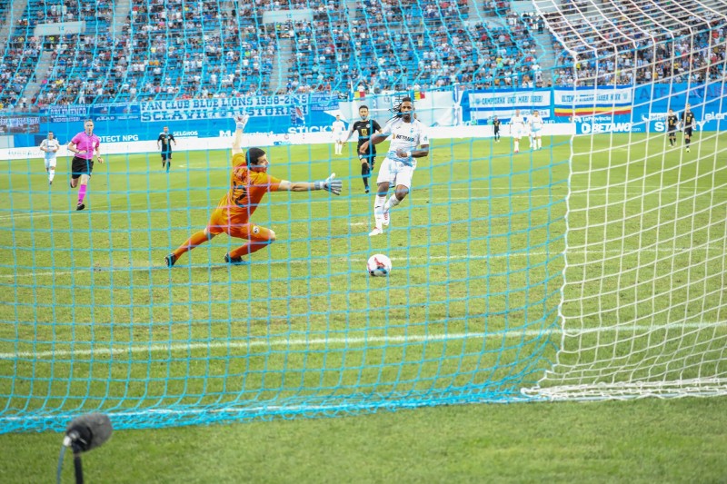FCSB și Craiova și-au aflat viitoarele adversare din Europa League FCSB și Craiova și-au aflat viitoarele adversare din Europa League