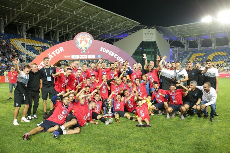 FC Viitorul a câștigat Supercupa României