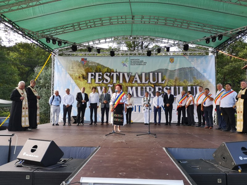 Festivalul Văii Mureșului este în plină desfăşurare