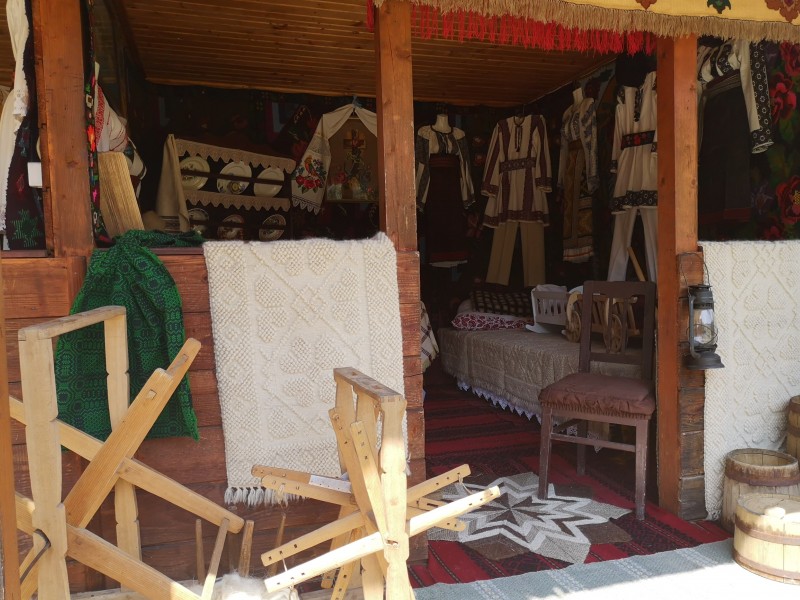 Astăzi se încheie sărbătoarea obiceiurilor și tradițiilor de pe Valea Mureșului