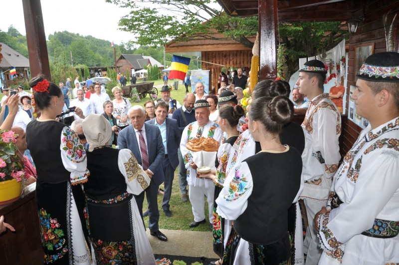 Pe Valea Gurghiului se împletește lumea veche cu cea nouă