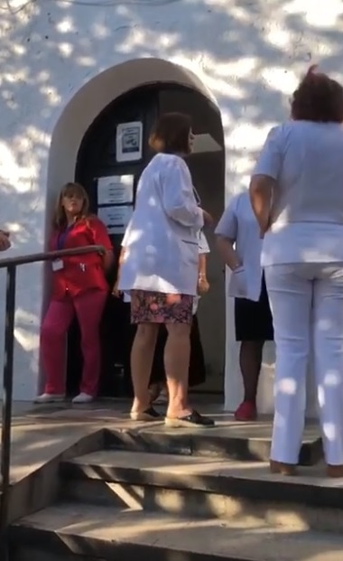 Protest la Spitalul de Boli Infecțioase Brașov Protest la Spitalul de Boli Infecțioase Brașov