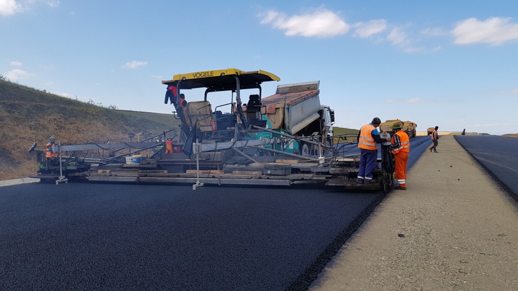 Orban i-a cerut ministrului Transporturilor să facă vizite inopinate pe şantiere