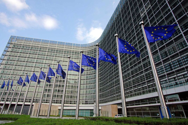 Comisia de Transporturi din Parlamentul European urmează să voteze astăzi un pachet legislativ care a provocat proteste ample în Europa de Est