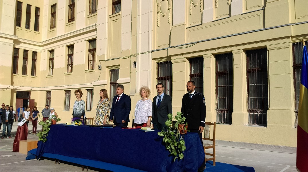 Școala trebuie să răspundă cerințelor elevului!