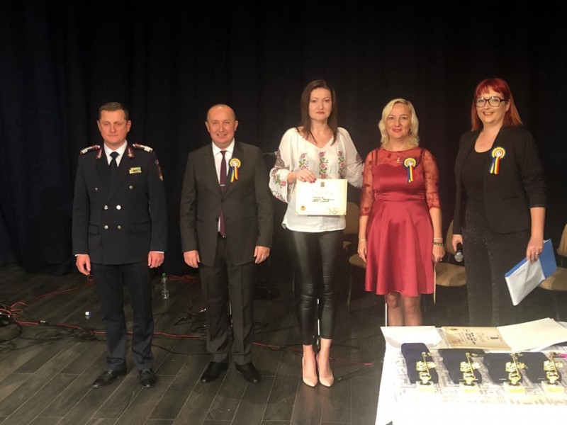Un poliţist şi un jandarm din Braşov, premiaţi la Festivalul Naţional al Artiştilor