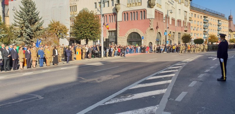 Ziua Armatei a adus aviația în centrul Tîrgu-Mureșului