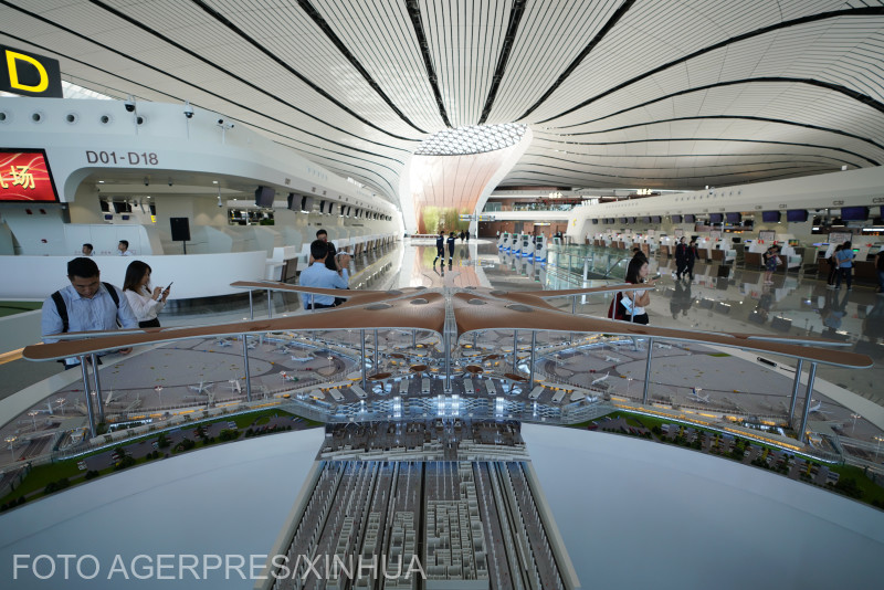 China a inaugurat aeroportul cu cel mai mare terminal din lume