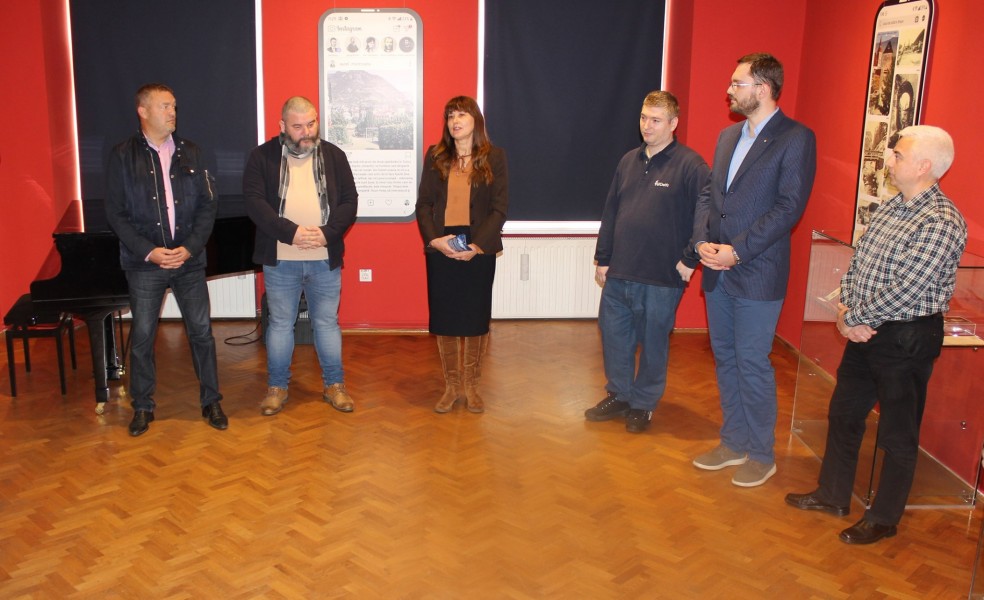 Inteligență Artificială la Muzeul „Casa Mureșenilor” din Brașov