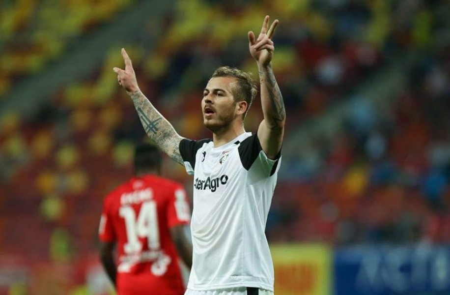 Astra bate pe FCSB și este în plasa liderului