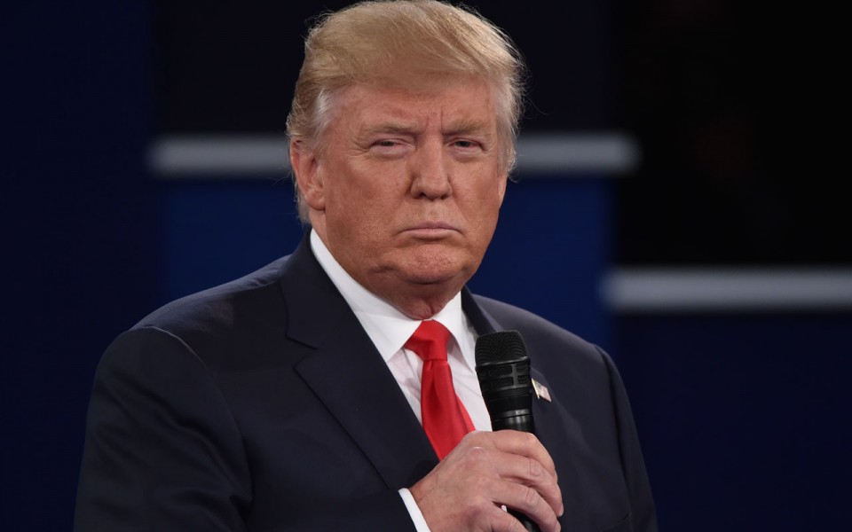 Preşedintele Statelor Unite, Donald Trump a fost pus oficial sub acuzare pentru abuz de putere şi obstrucţionarea justiţiei