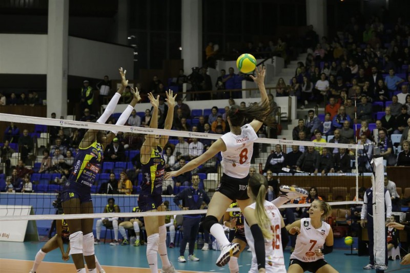 Volei Alba Blaj a pierdut la Tg.Mureș Volei Alba Blaj a pierdut la Tg.Mureș
