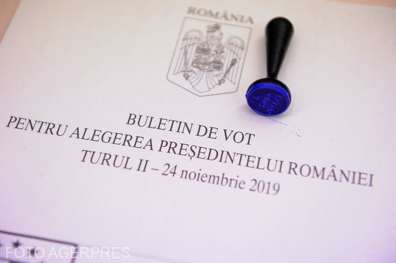 S-au închis secţiile de votare din ţară