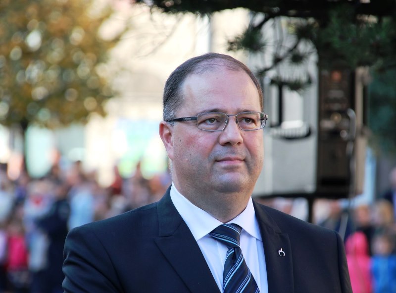 Pedofilii ar trebui să facă închisoare pe viață, solicită deputatul Marius Pașcan