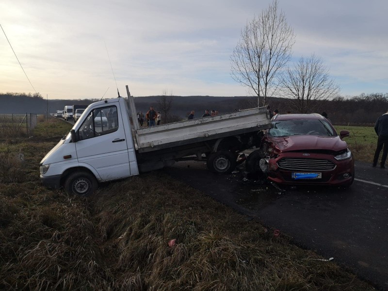 Trafic blocat pe un fir pe DN16, la Breaza Trafic blocat pe un fir pe DN16, la Breaza