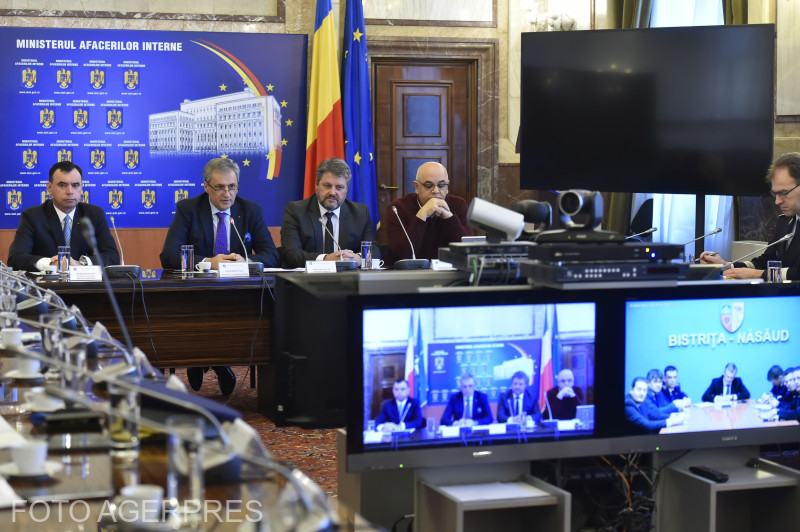 Ministrul de Interne – videoconferinţă cu prefecţii
