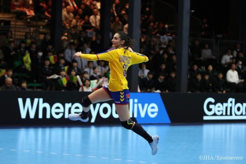 Handbal feminin: România – Kazakhstan 22-20 Handbal feminin: România – Kazakhstan 22-20