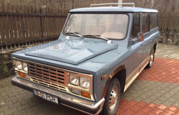 S-a vândut fostul automobil de teren ARO al lui Ceaușescu