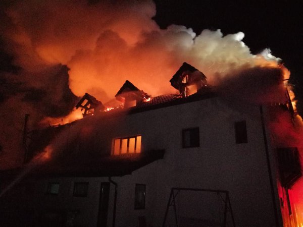 Copiii rămân categoria cea mai vulnerabilă în cazul incendiilor produse în locuinţe sau gospodării Copiii rămân categoria cea mai vulnerabilă în cazul incendiilor produse în locuinţe sau gospodării