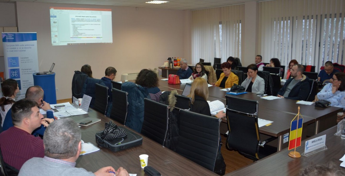 Cinci localități mureșene pot beneficia de centre comunitare pentru defavorizați