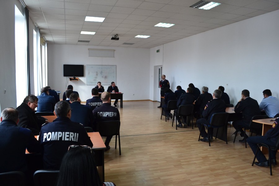 Pompierii mureșeni speră să se perfecționeze în noul centru de la Gornești