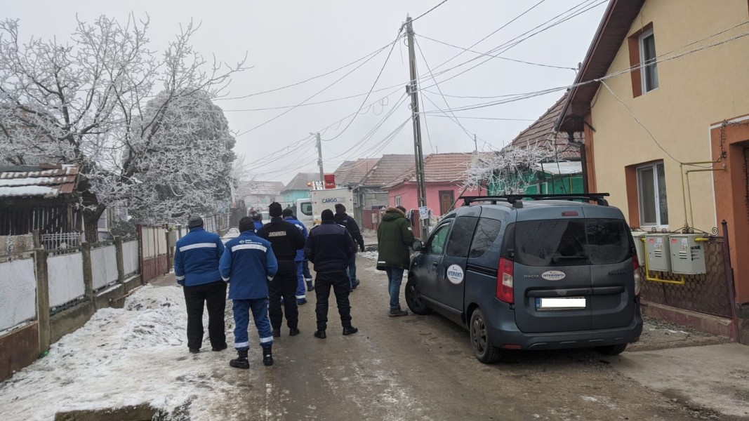 Electrica a depistat încă 5 gospodării branșate ilegal