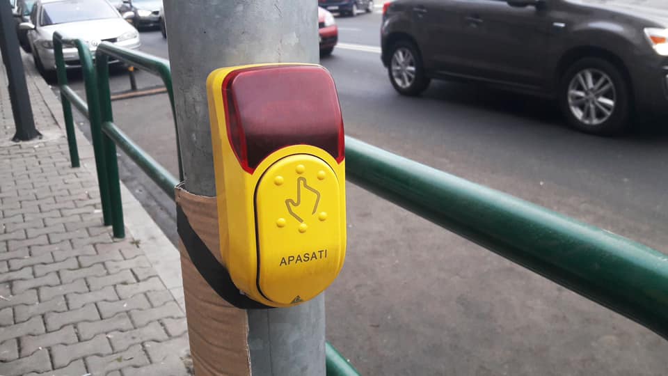 Noi semafoare cu buton la trecerile de pietoni din Sfântu Gheorghe