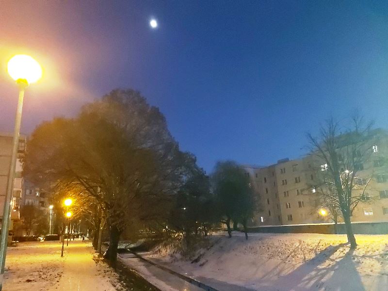 Când se schimbă ora în 2023, în România?