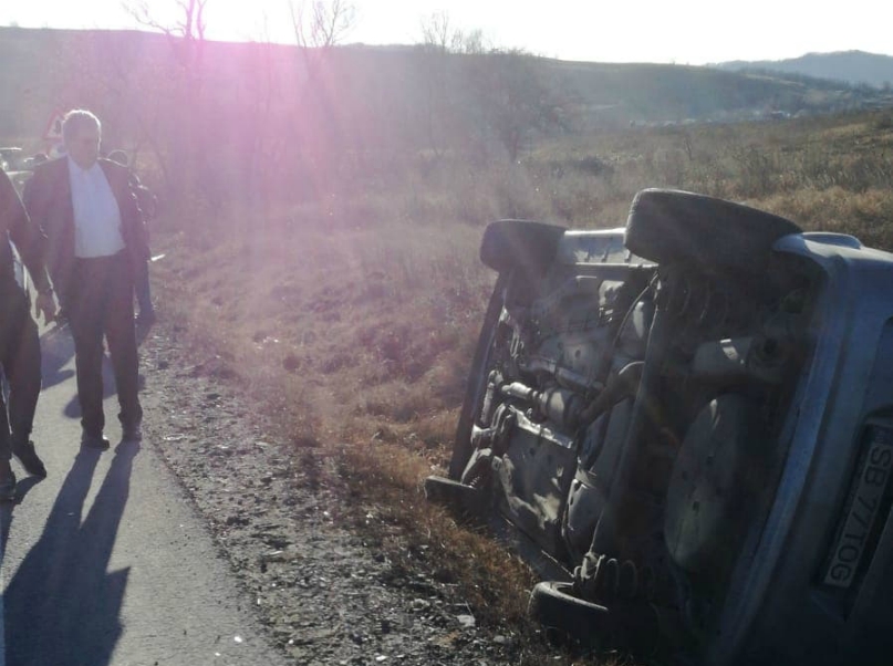 Accident cu 2 răniți, în apropiere de Mediaș Accident cu 2 răniți, în apropiere de Mediaș