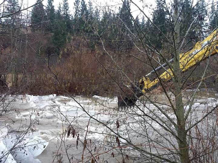 UPDATE: Pericol pe Pârâul Valea Topliței