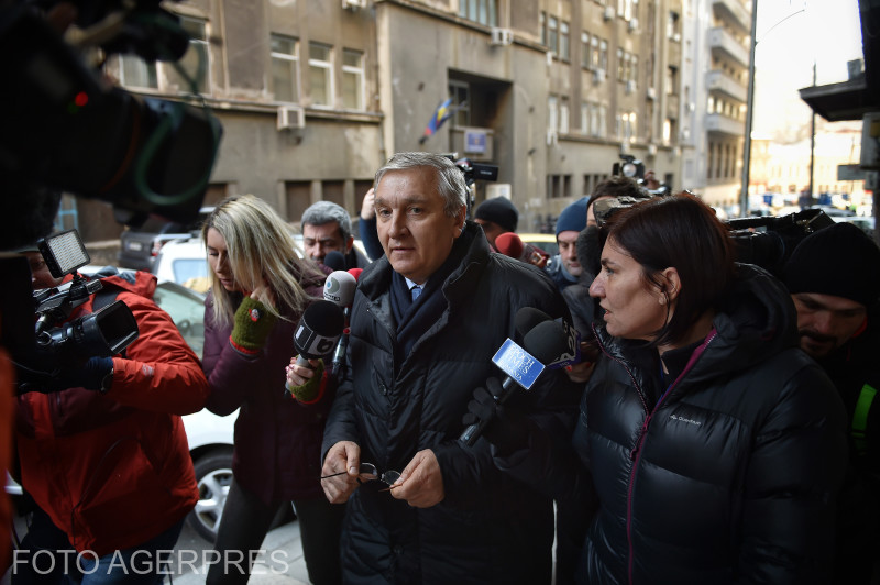 Medicul Mircea Beuran va fi prezentat Tribunalului Bucureşti cu propunerea de arestare preventivă pentru 30 de zile Medicul Mircea Beuran va fi prezentat Tribunalului Bucureşti cu propunerea de arestare preventivă pentru 30 de zile