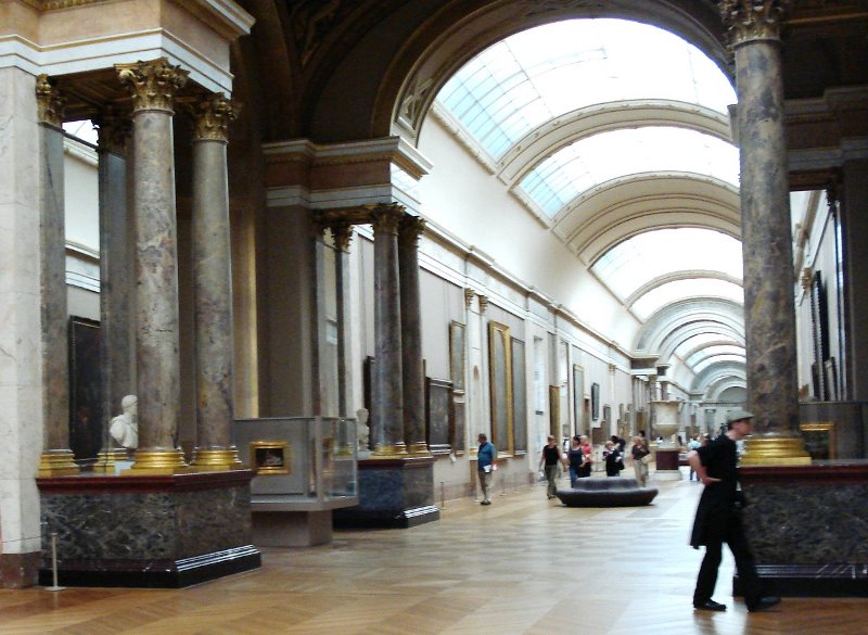 Bilete gratuite la Muzeul Luvru din Paris pentru expoziţia Leonardo Da Vinci
