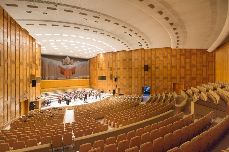 Abonamente pentru concertele din aprilie-iunie de la Sala Radio