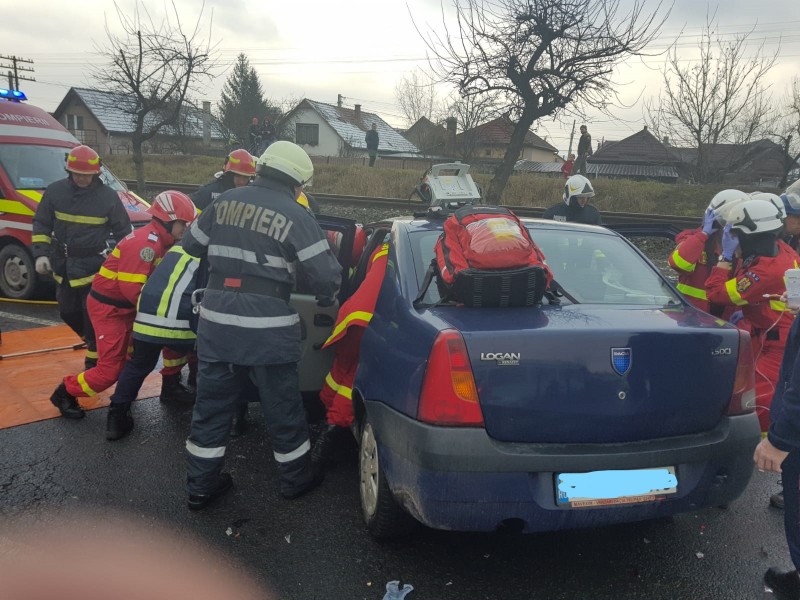 Grav accident pe DN15, la Sângeorgiu de Mureș