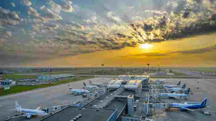 Aterizare de urgenţă pe aeroportul Otopeni