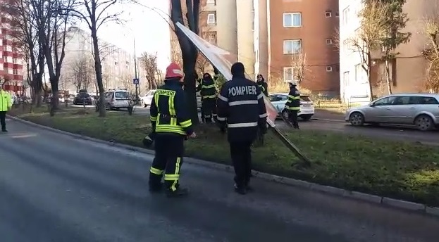 Vântul a creat probleme și în Tg.Mureș