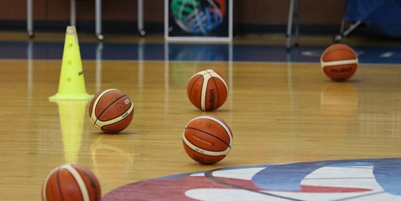 Coronavirusul suspendă competițiile de baschet și volei
