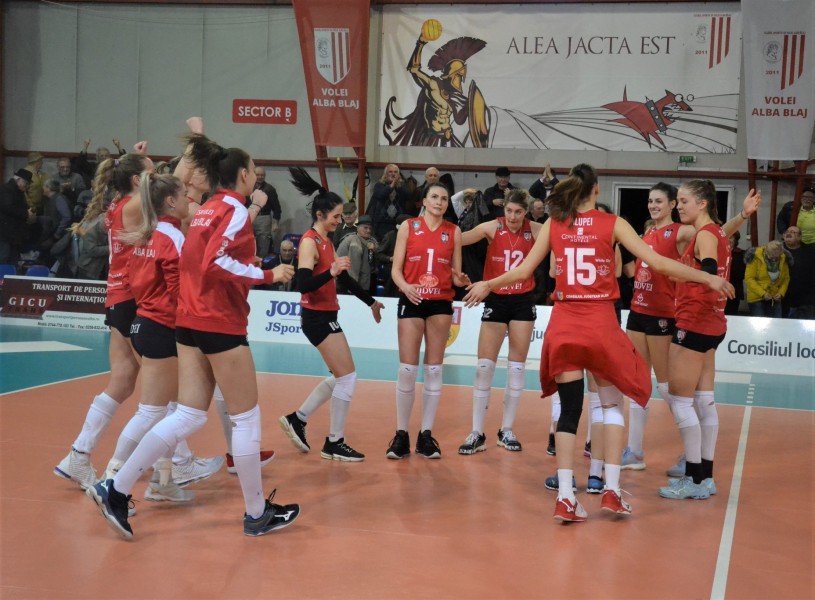 Arcada Galați și Alba Blaj, declarate campioane naționale la volei