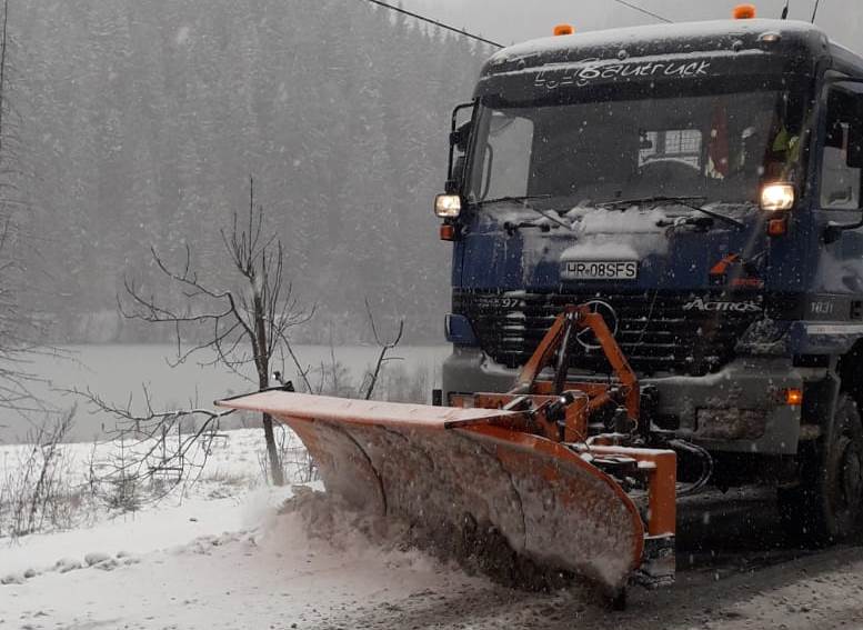Drumurile județene din Harghita sunt înzăpezite, dar practicabile