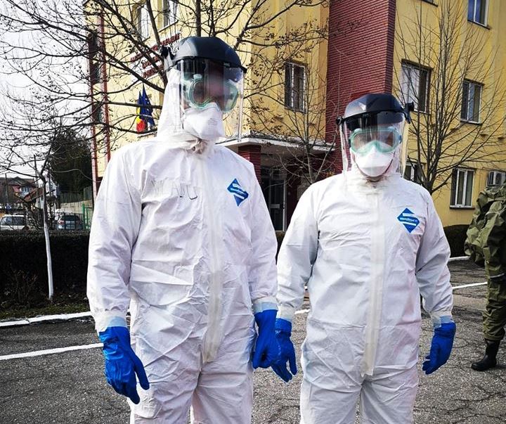 Firmele bistrițene se implică în combaterea coronavirusului