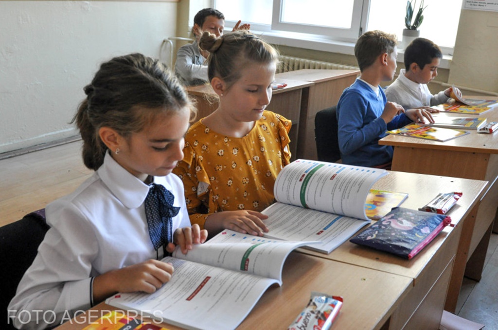 Comitetul Naţional pentru Situaţii Speciale de Urgenţă se va reuni pentru a decide dacă este necesară închiderea şcolilor la nivel naţional Comitetul Naţional pentru Situaţii Speciale de Urgenţă se va reuni pentru a decide dacă este necesară închiderea şcolilor la nivel naţional