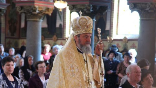 Mitropolitul Ardealului îndeamnă la oficierea zilnică a unor rugăciuni speciale