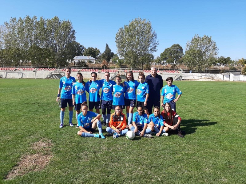 Fotbal feminin la malul Dunării