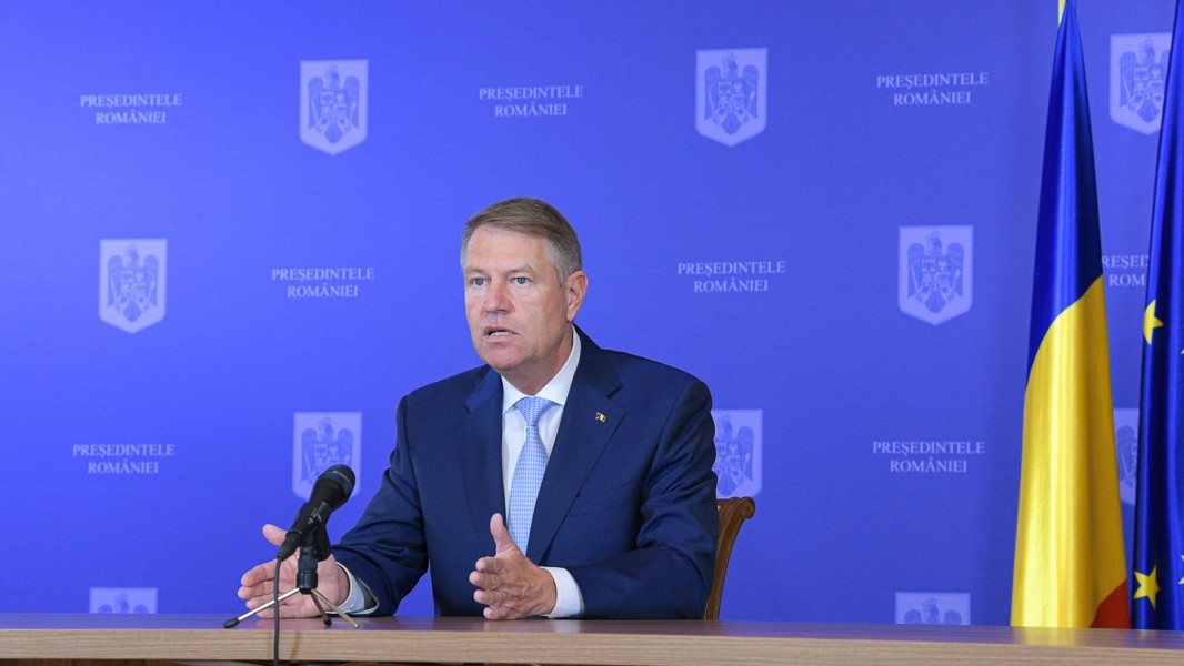 Președintele Klaus Iohannis va avea de la ora 12:30, la Palatul Cotroceni, o ședință privind măsurile de gestionare a epidemiei COVID-19
