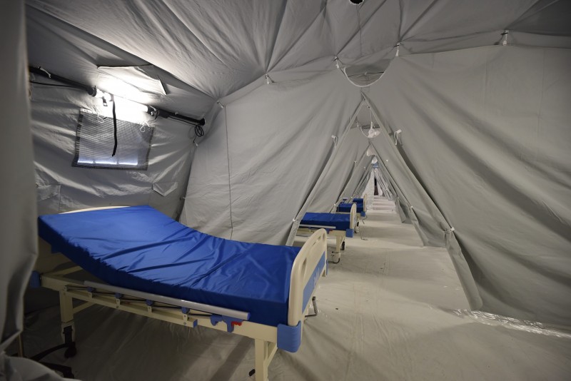 Braşov: Autorităţile iau în calcul construirea unui spital modular, cu paturi de ATI, pentru pacienţii cu COVID-19 Braşov: Autorităţile iau în calcul construirea unui spital modular, cu paturi de ATI, pentru pacienţii cu COVID-19