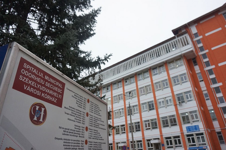 Spitalul din Odorheiu Secuiesc efectuează teste cu un aparat PCR