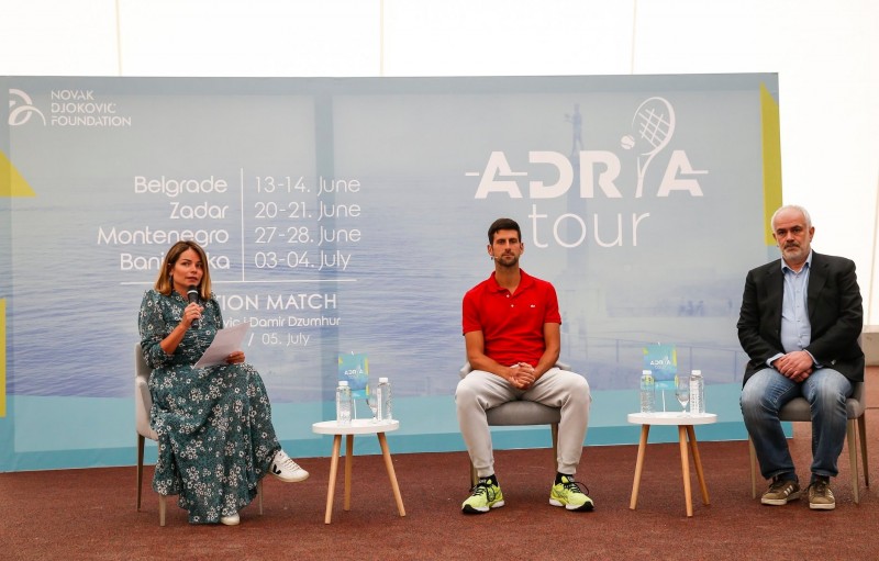 Djokovic organizează un turneu în patru țări balcanice