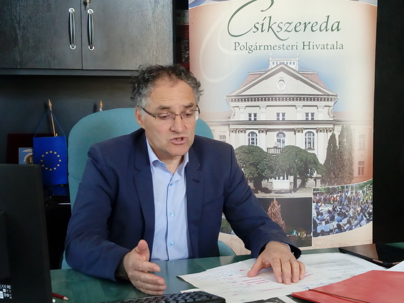 Școlile din Ciuc au început în scenariul galben Școlile din Ciuc au început în scenariul galben