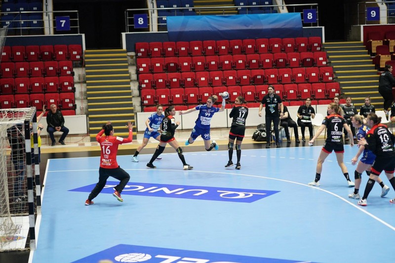 Sezon înghețat și fără campioane la handbal