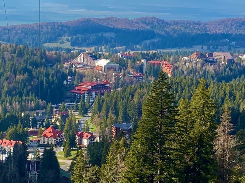 Braşovul este principalul punct de atracţie turistică în minivacanţa de 1 Mai